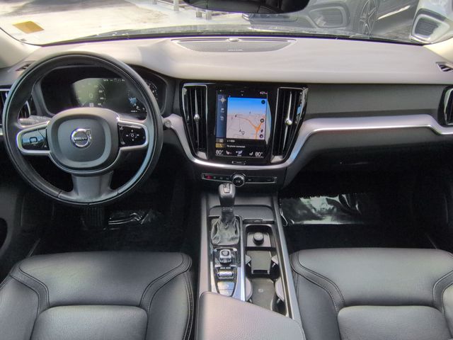 Thumbnail: 2020 Volvo V60 - 9