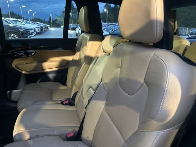 Thumbnail: 2019 Volvo XC90 - 14