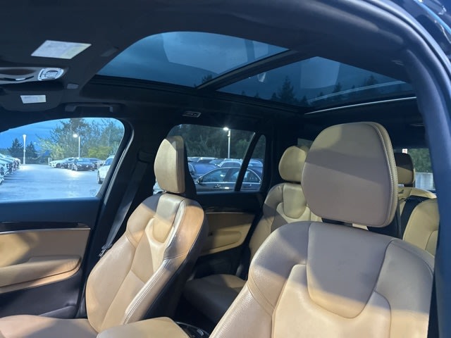 Thumbnail: 2019 Volvo XC90 - 15