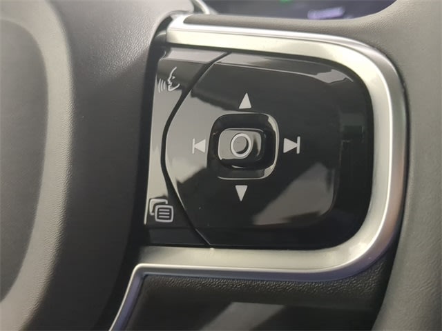 Thumbnail: 2024 Volvo XC90 - 31