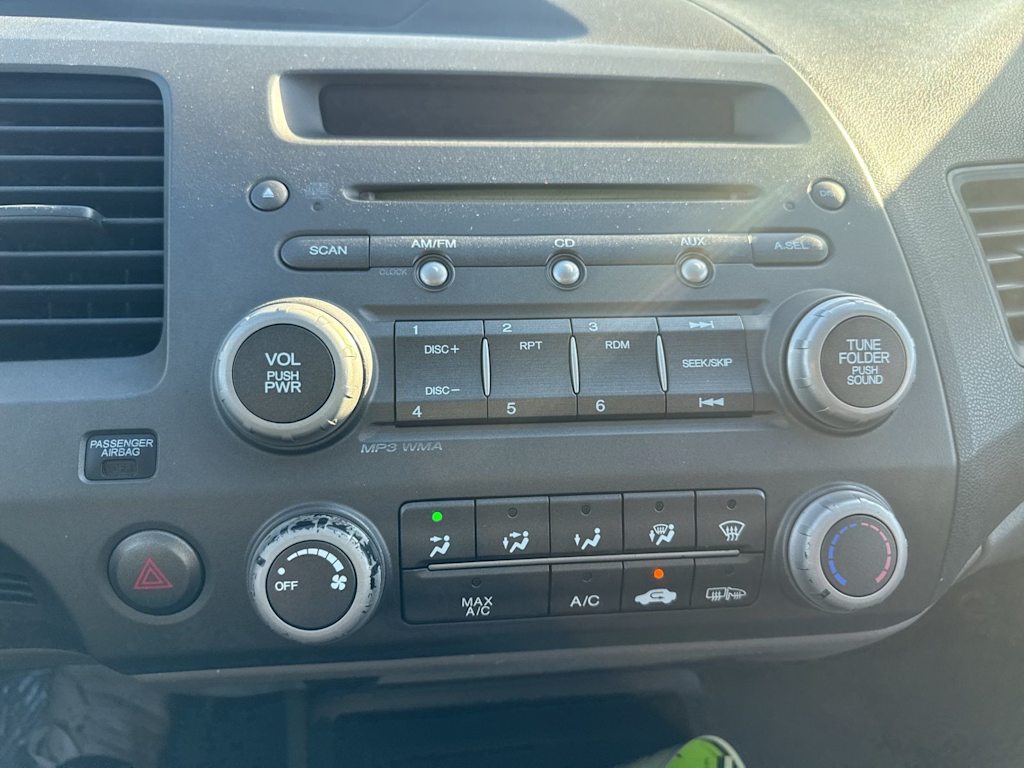 Thumbnail: 2011 Honda Civic - 24