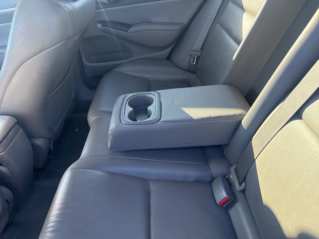 Thumbnail: 2011 Honda Civic - 6