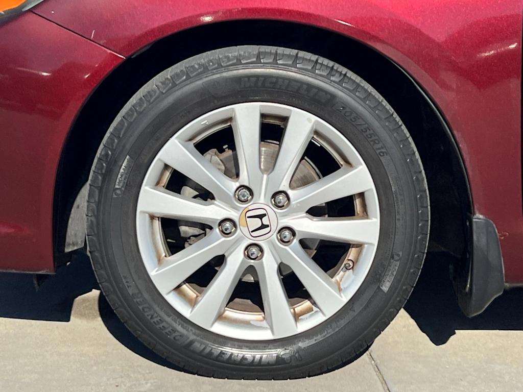 Thumbnail: 2012 Honda Civic - 8