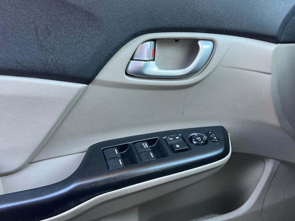 Thumbnail: 2012 Honda Civic - 22