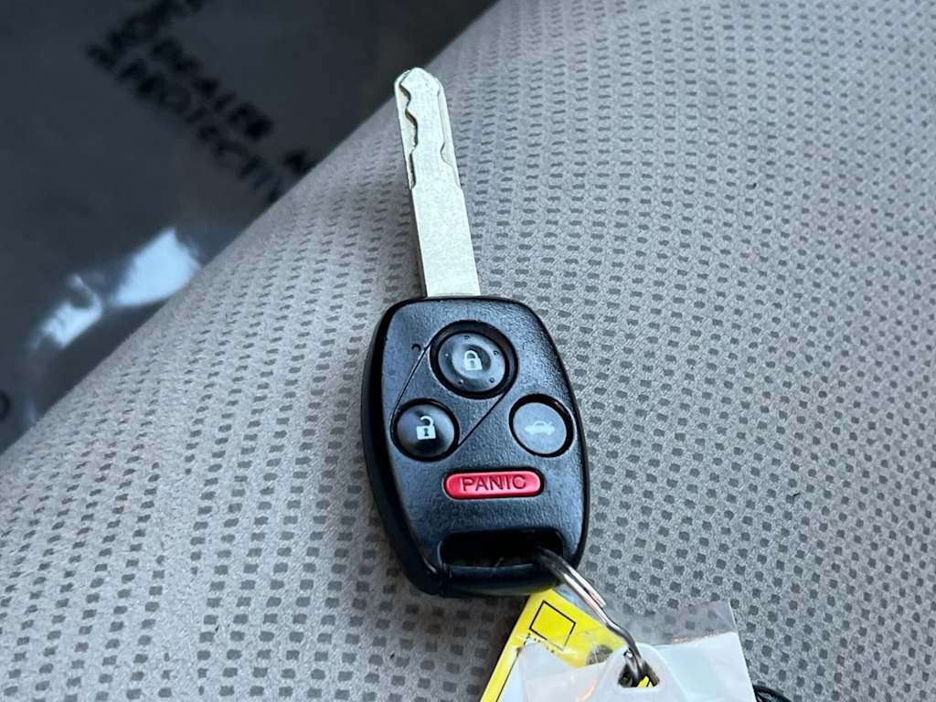 Thumbnail: 2012 Honda Civic - 17