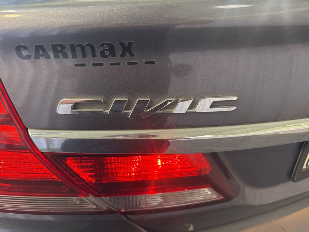 Thumbnail: 2015 Honda Civic - 19