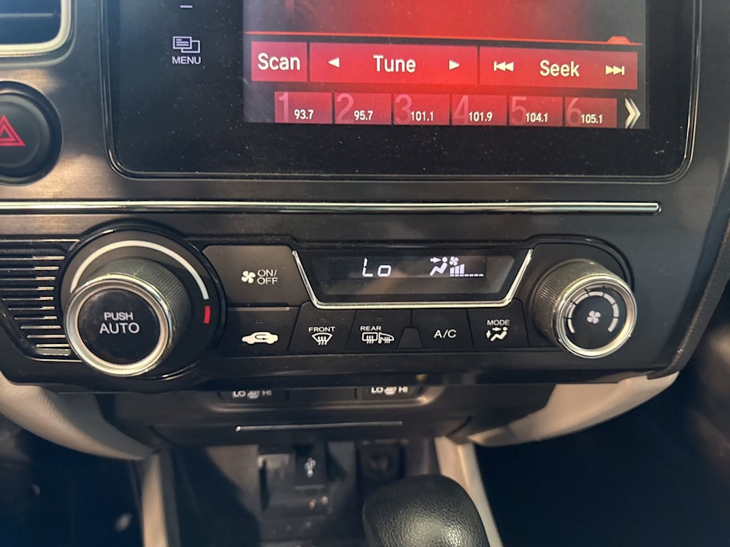 Thumbnail: 2015 Honda Civic - 25