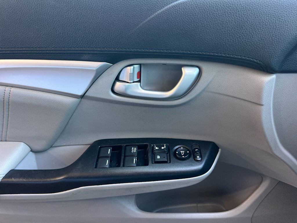 Thumbnail: 2015 Honda Civic - 22