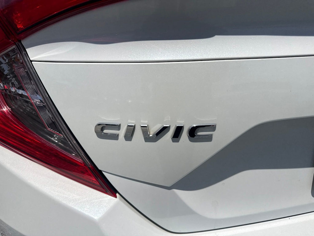 Thumbnail: 2017 Honda Civic - 6