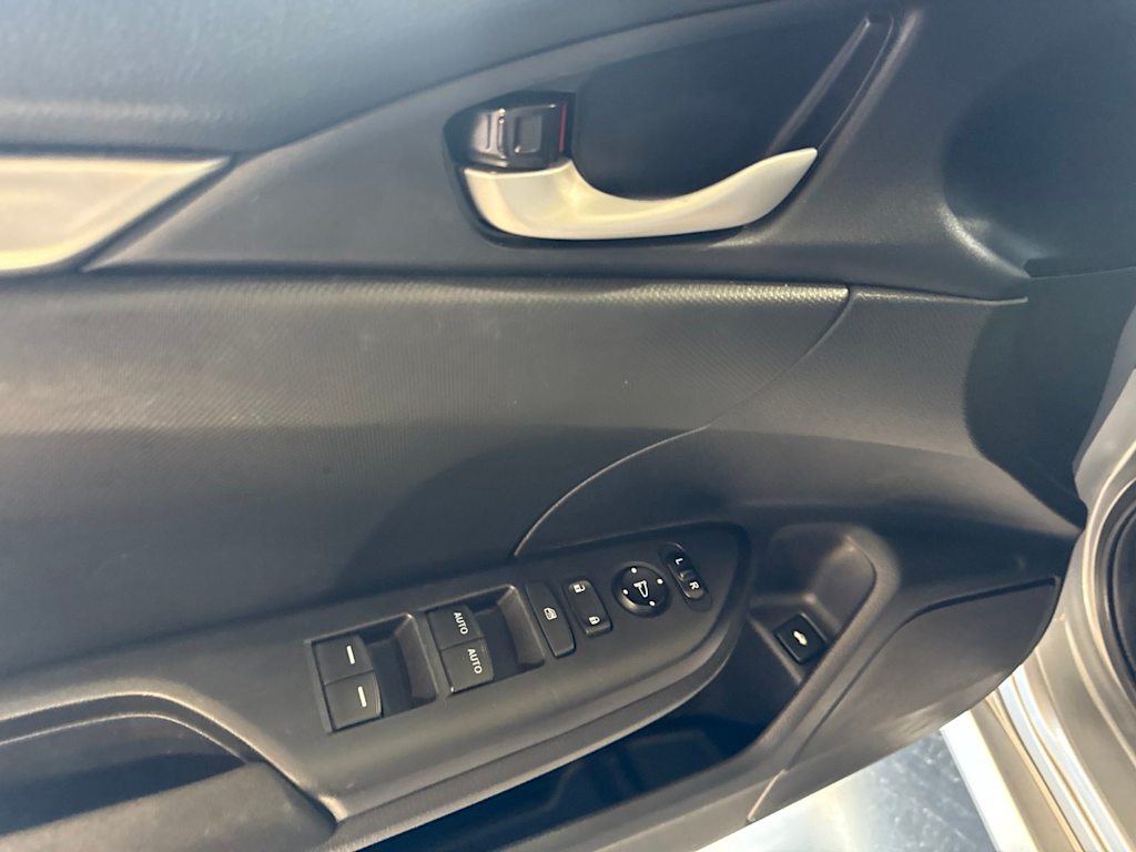 Thumbnail: 2019 Honda Civic - 23