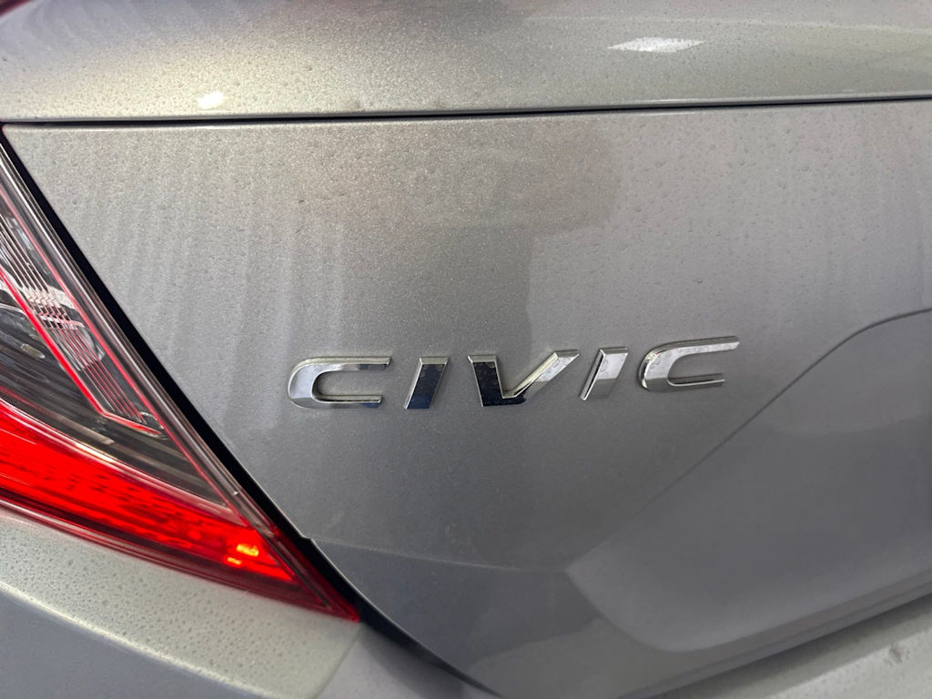 Thumbnail: 2017 Honda Civic - 4