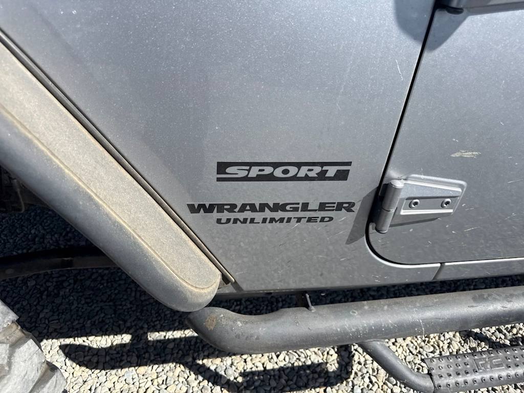 Thumbnail: 2017 Jeep Wrangler - 6
