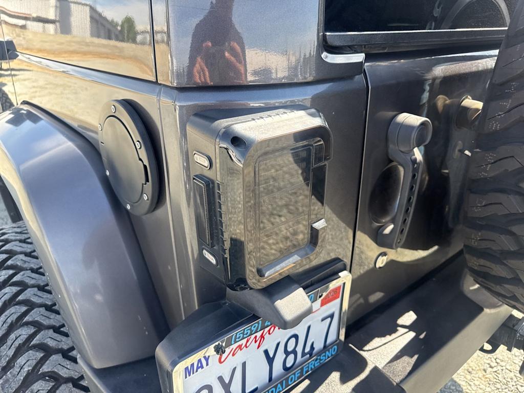 Thumbnail: 2014 Jeep Wrangler - 20