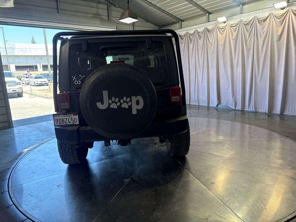Thumbnail: 2012 Jeep Wrangler - 13
