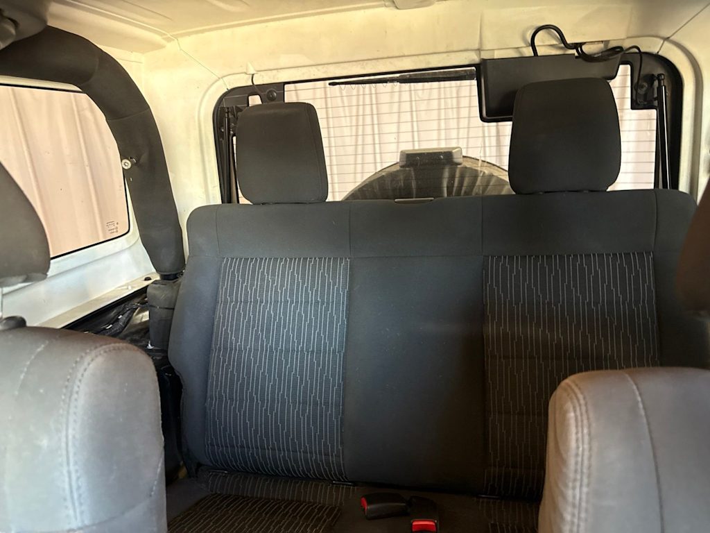 Thumbnail: 2012 Jeep Wrangler - 18