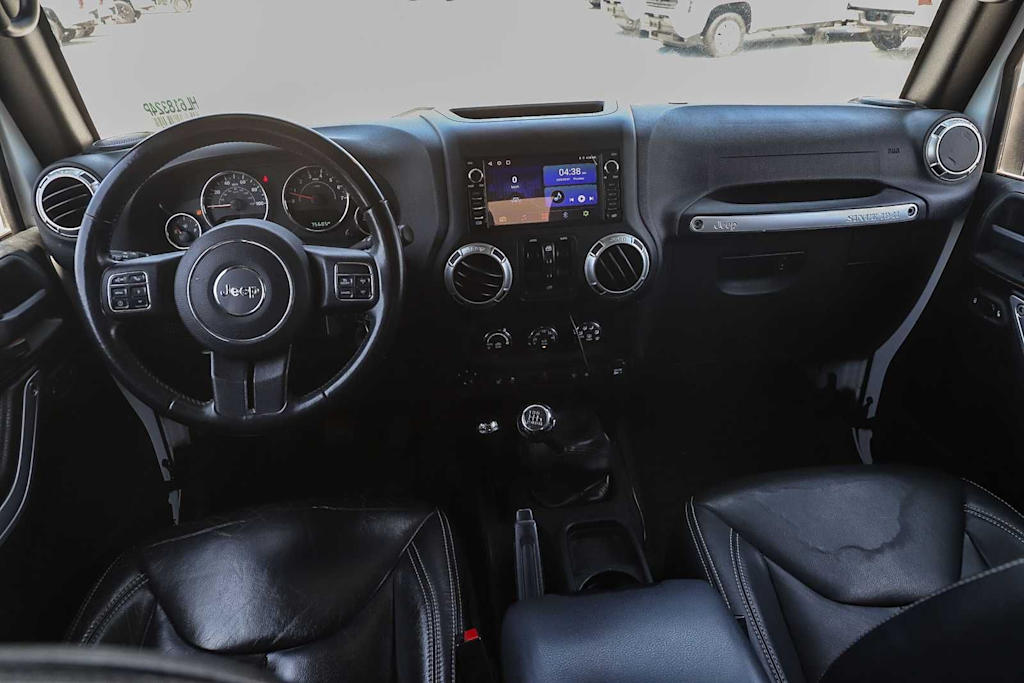 Thumbnail: 2017 Jeep Wrangler - 2