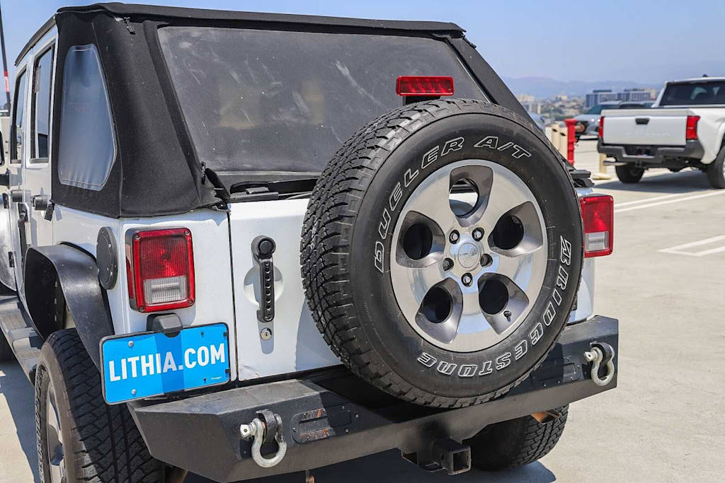 Thumbnail: 2017 Jeep Wrangler - 8