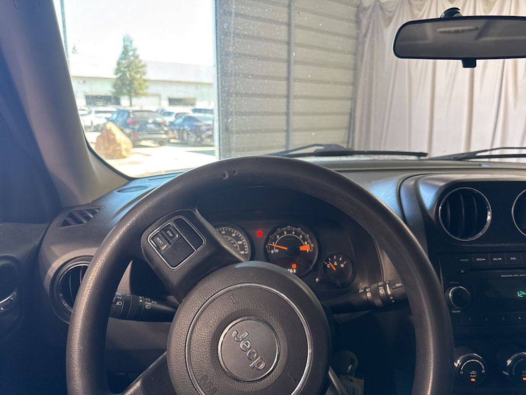 Thumbnail: 2015 Jeep Patriot - 2