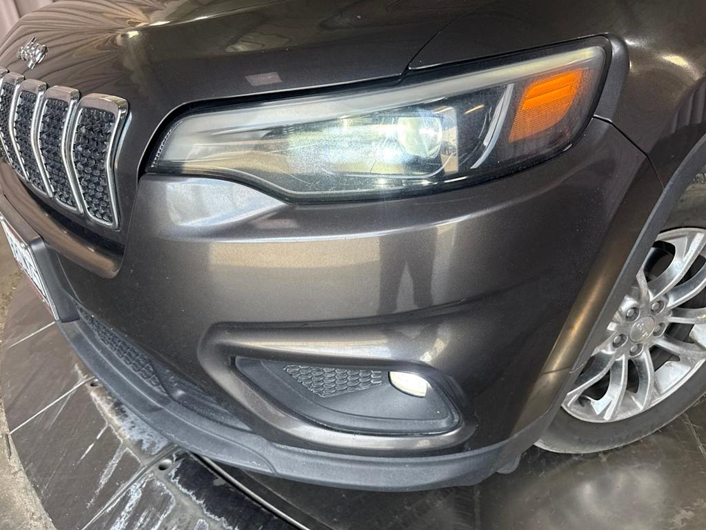 Thumbnail: 2019 Jeep Cherokee - 8
