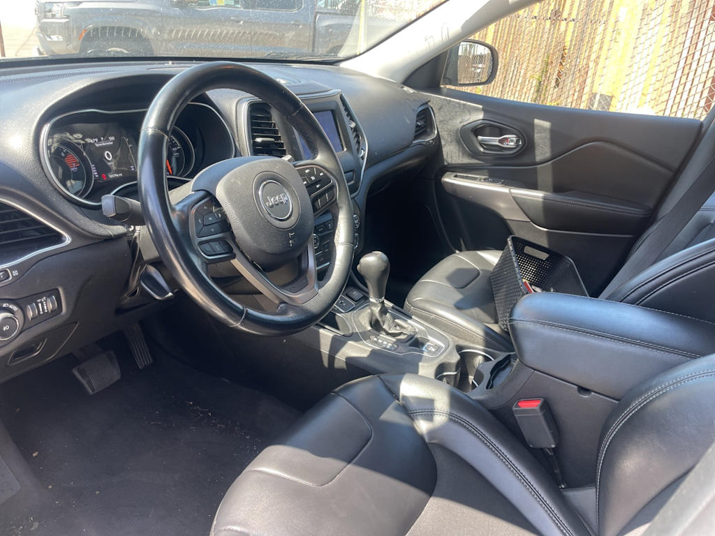 2019 Jeep Cherokee Latitude 2