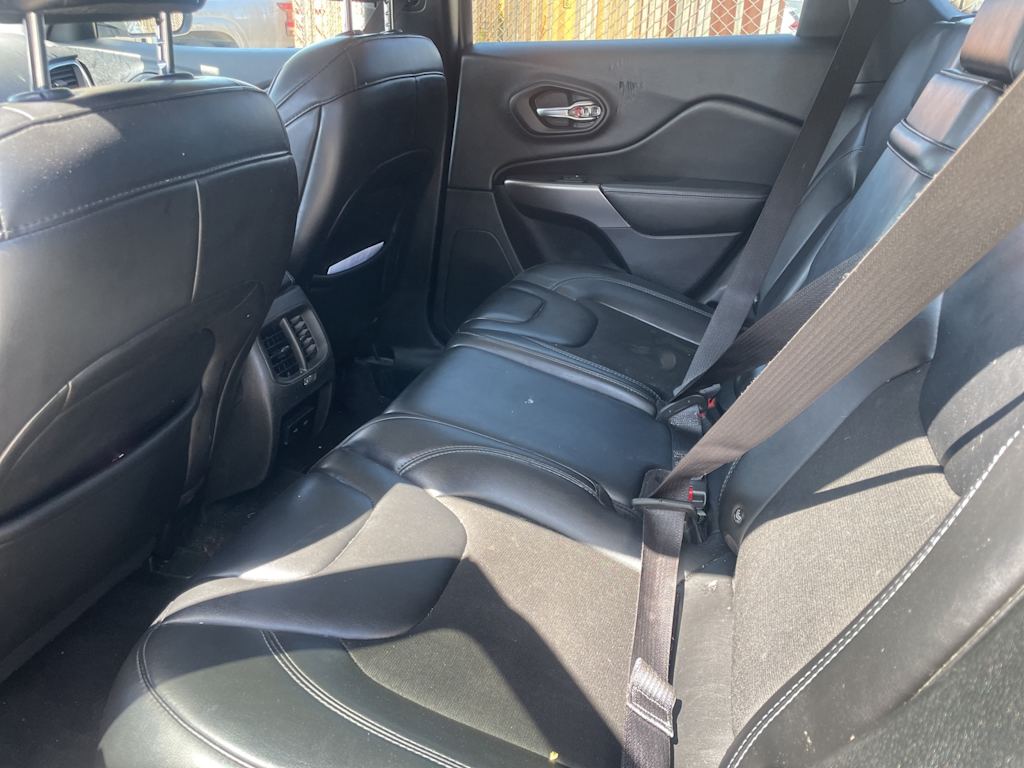 2019 Jeep Cherokee Latitude 7