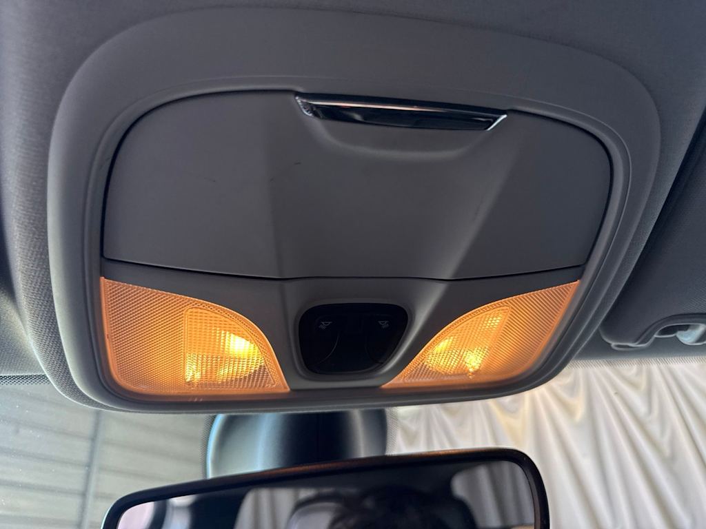 2019 Jeep Cherokee Latitude Plus - Photo 25