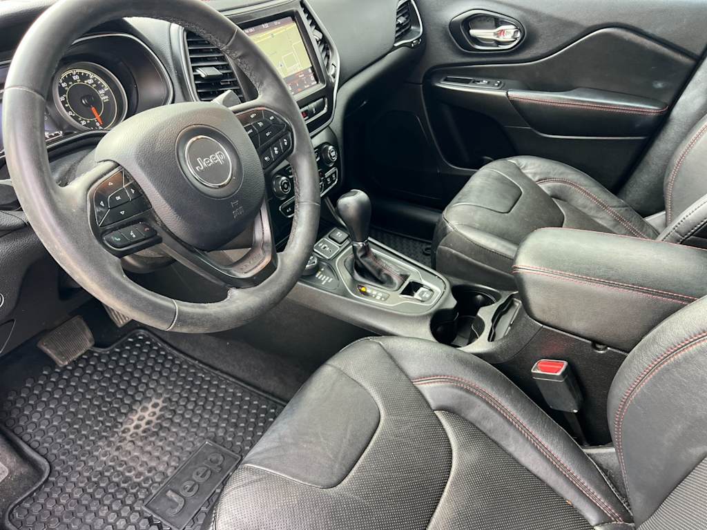 Thumbnail: 2021 Jeep Cherokee - 9