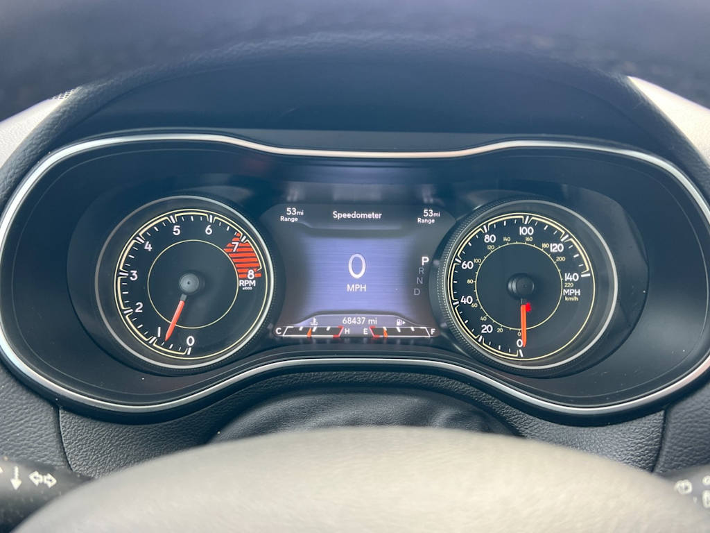 Thumbnail: 2021 Jeep Cherokee - 15