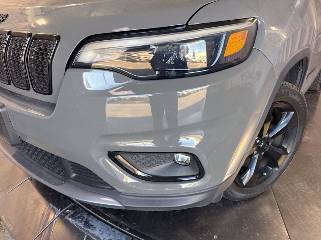 Thumbnail: 2019 Jeep Cherokee - 19
