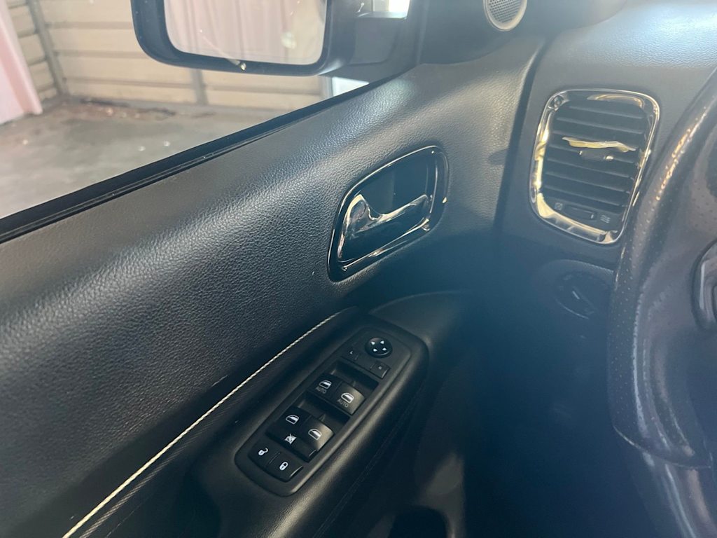 Thumbnail: 2019 Dodge Durango - 26