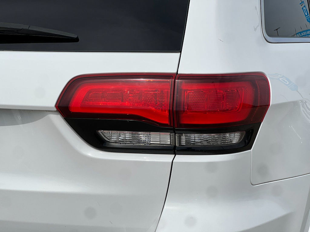 Thumbnail: 2015 Jeep Grand Cherokee - 29