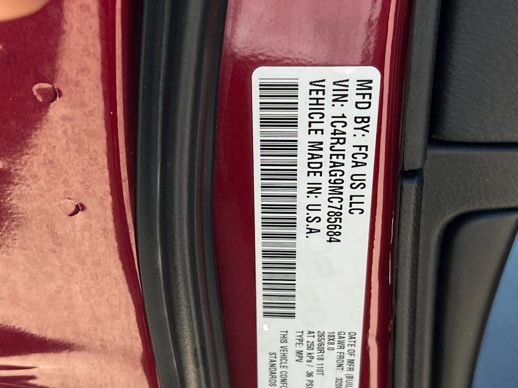 Thumbnail: 2021 Jeep Grand Cherokee - 31