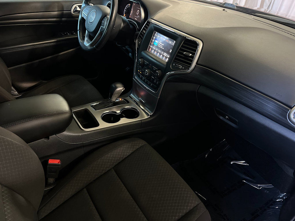 Thumbnail: 2021 Jeep Grand Cherokee - 13