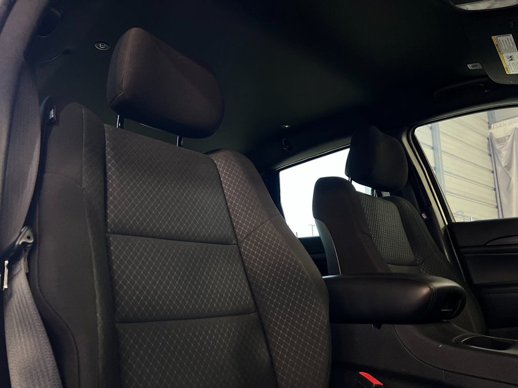 Thumbnail: 2021 Jeep Grand Cherokee - 10