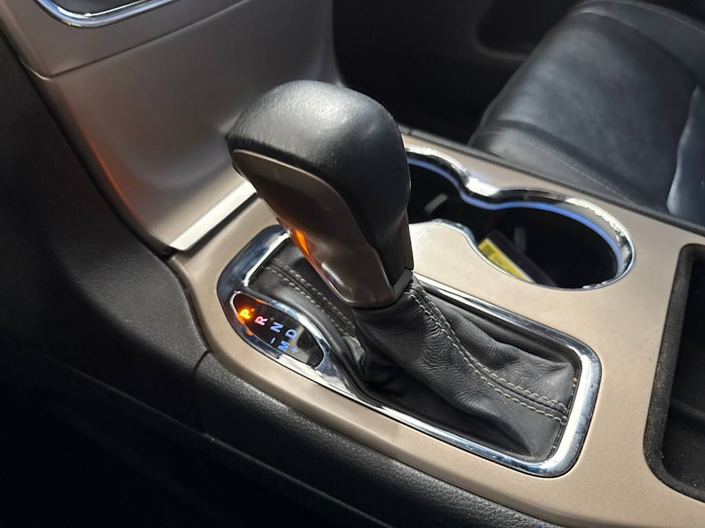 Thumbnail: 2016 Jeep Grand Cherokee - 11