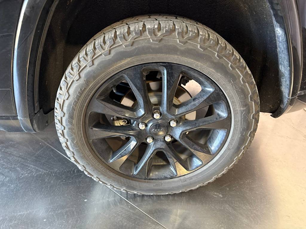 Thumbnail: 2020 Jeep Grand Cherokee - 7