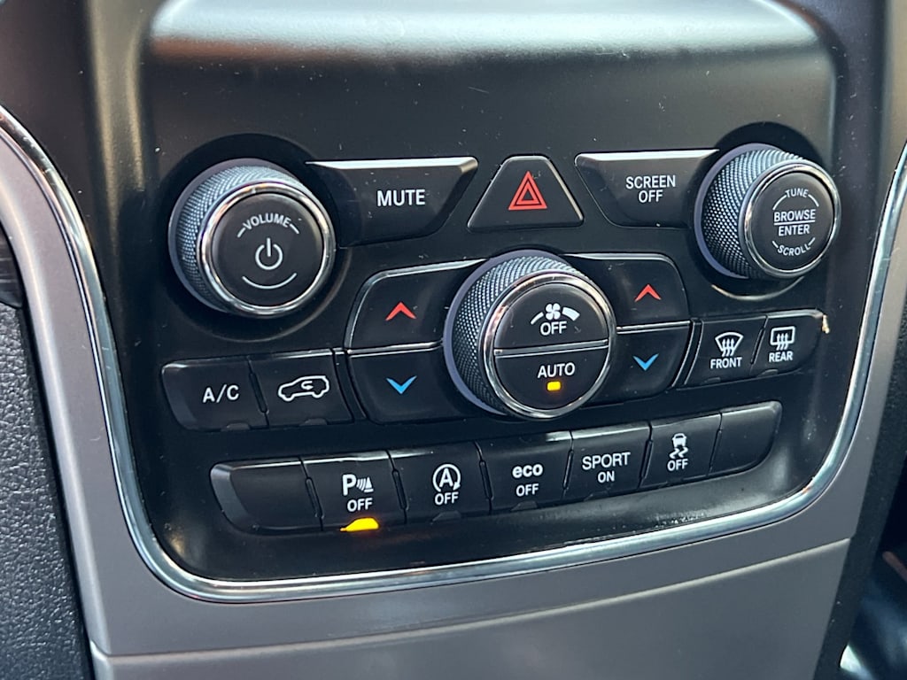 Thumbnail: 2020 Jeep Grand Cherokee - 27