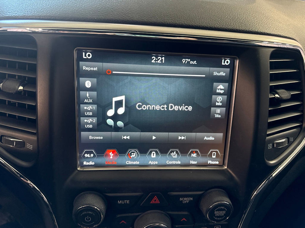 Thumbnail: 2018 Jeep Grand Cherokee - 26