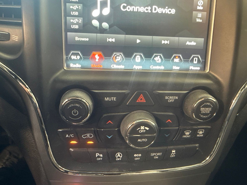 Thumbnail: 2018 Jeep Grand Cherokee - 27