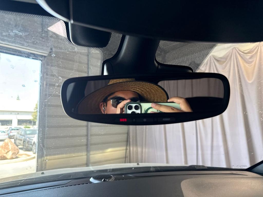 Thumbnail: 2021 Jeep Grand Cherokee - 24