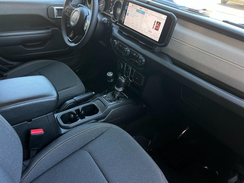 Thumbnail: 2024 Jeep Wrangler - 13