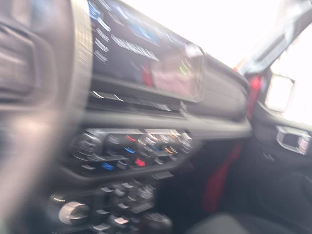 Thumbnail: 2024 Jeep Wrangler - 28
