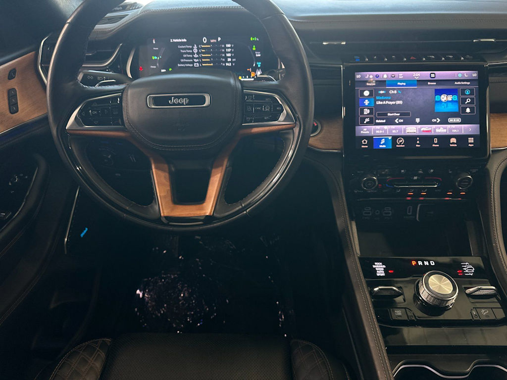 Thumbnail: 2023 Jeep Grand Cherokee - 12