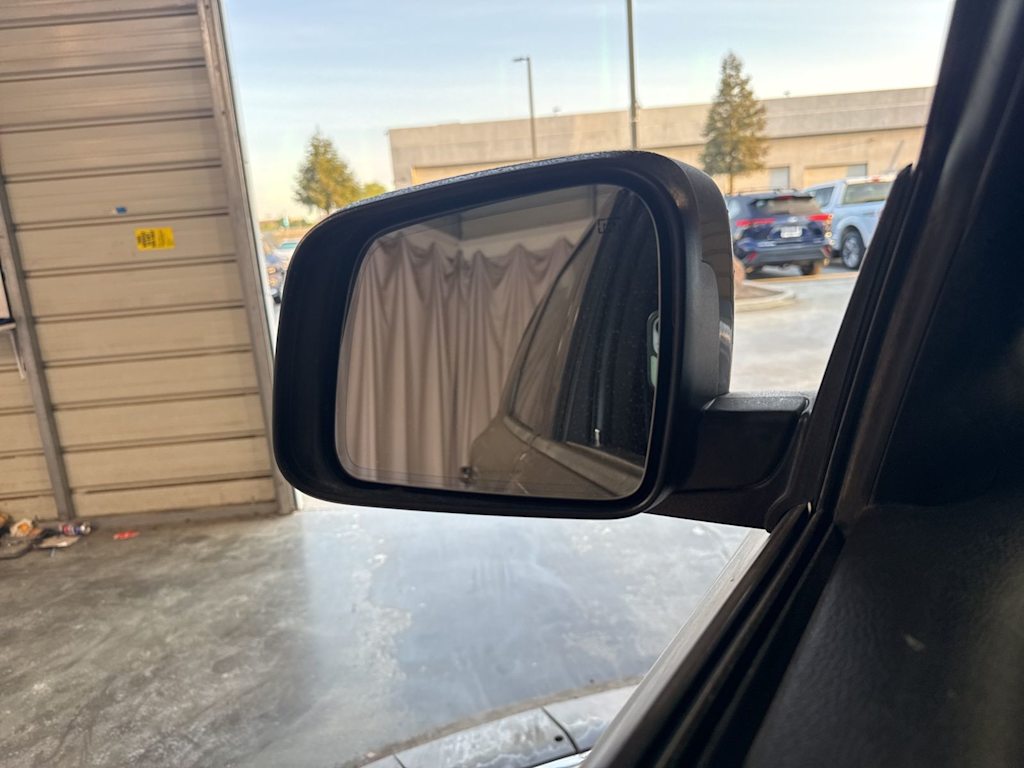 Thumbnail: 2017 Dodge Durango - 24