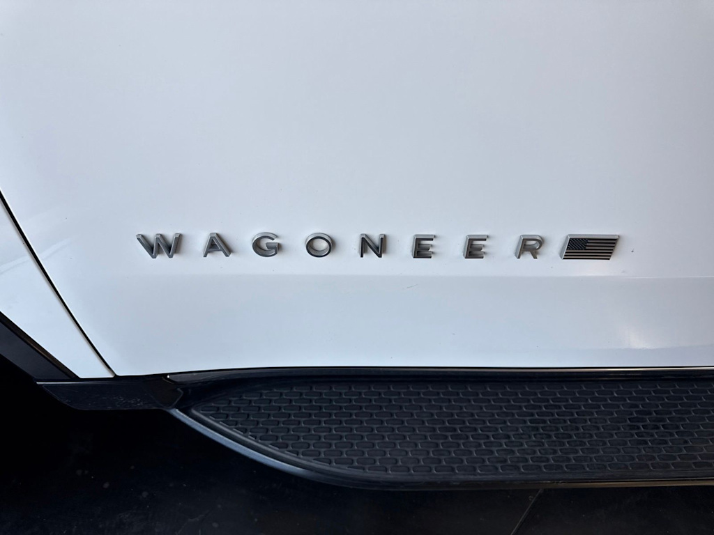 Thumbnail: 2024 Jeep Wagoneer - 6