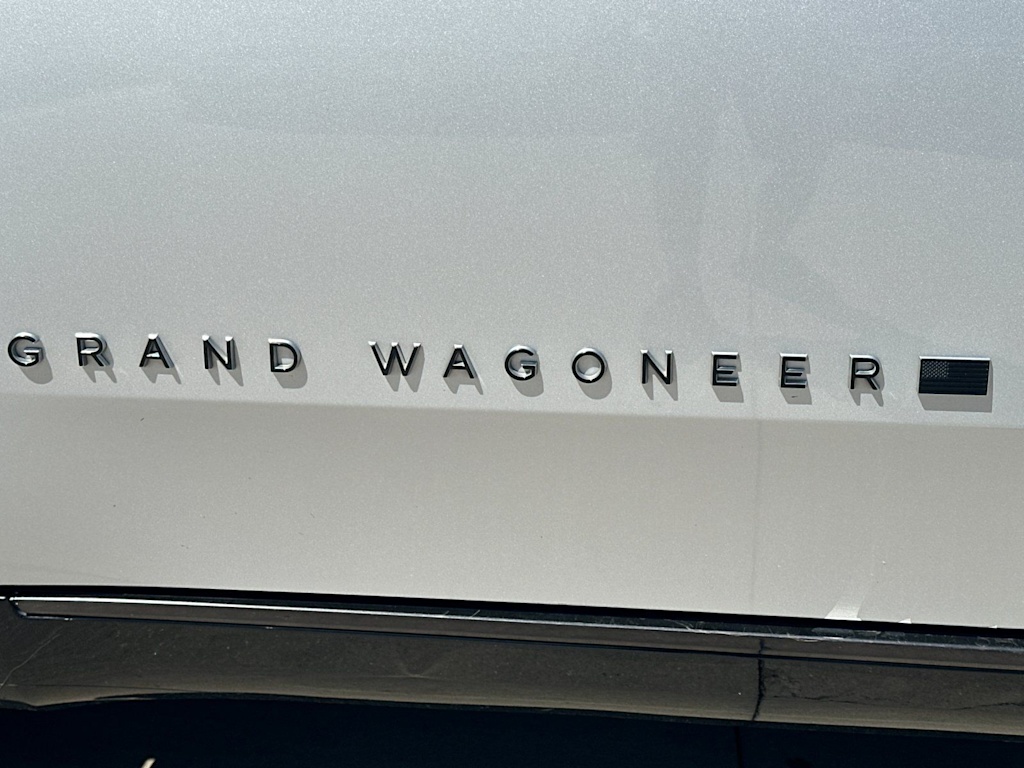 Thumbnail: 2024 Jeep Grand Wagoneer L - 31