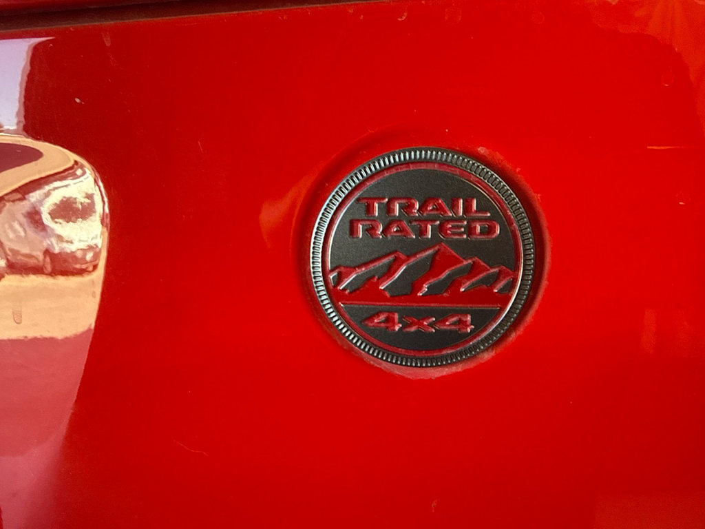 Thumbnail: 2021 Jeep Gladiator - 18