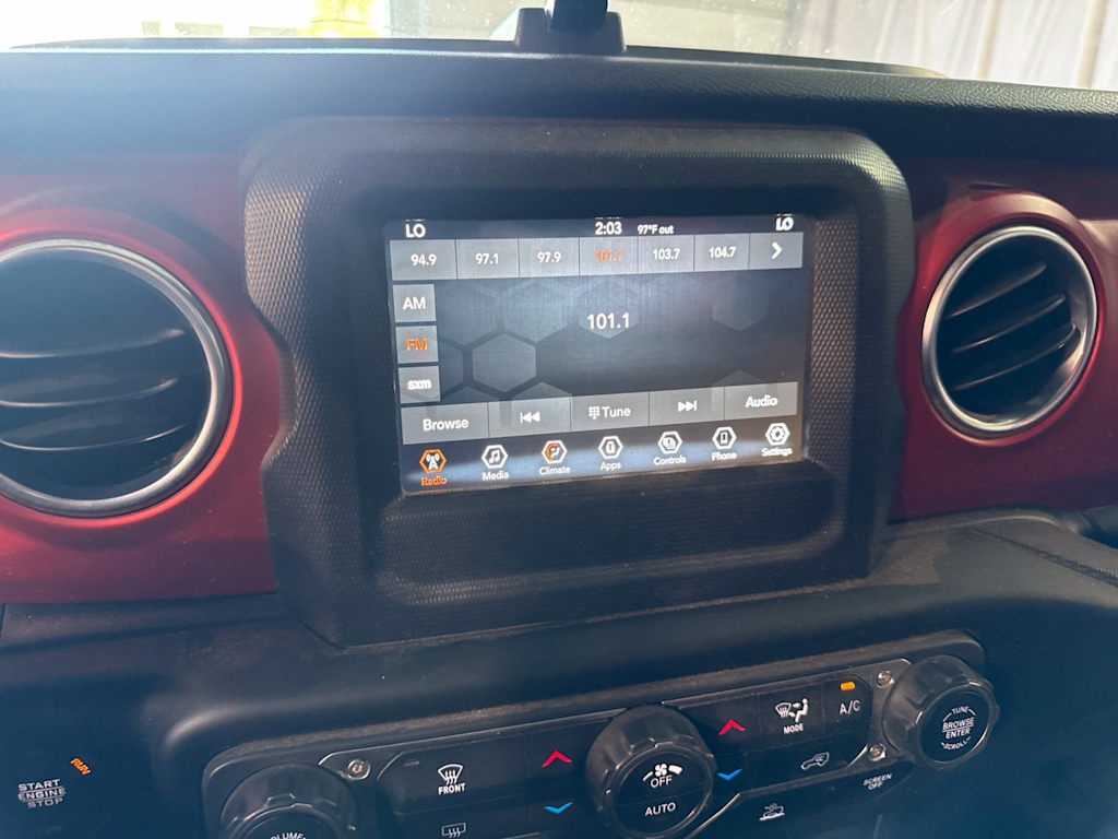 Thumbnail: 2021 Jeep Gladiator - 10