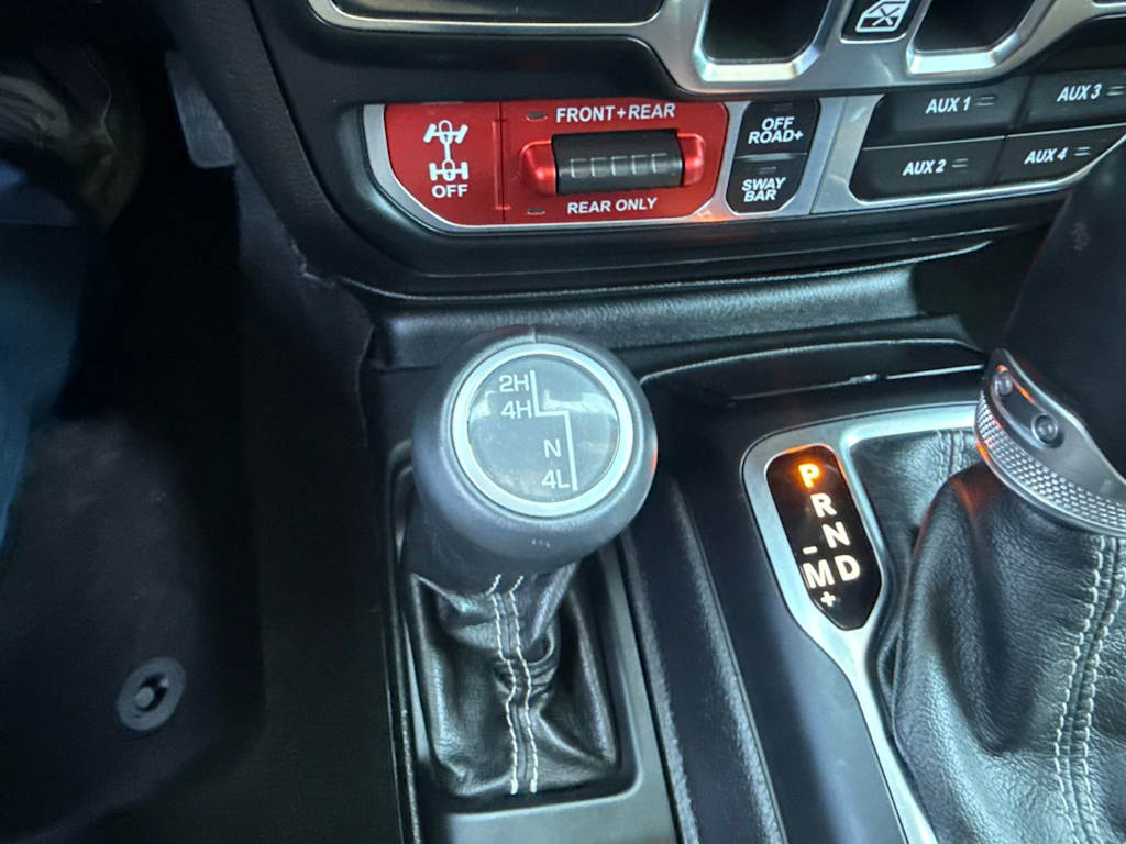 Thumbnail: 2020 Jeep Gladiator - 25