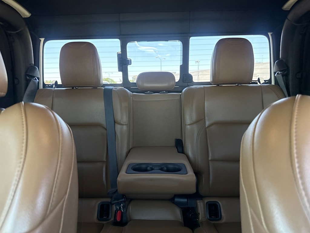 Thumbnail: 2020 Jeep Gladiator - 22